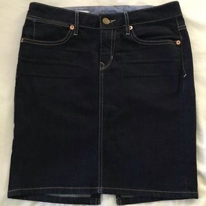 GAP dark wash denim pencil skirt